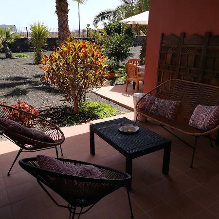 Appartamento Spagnolo Oasis Tamarindo Corralejo Luaran gambar