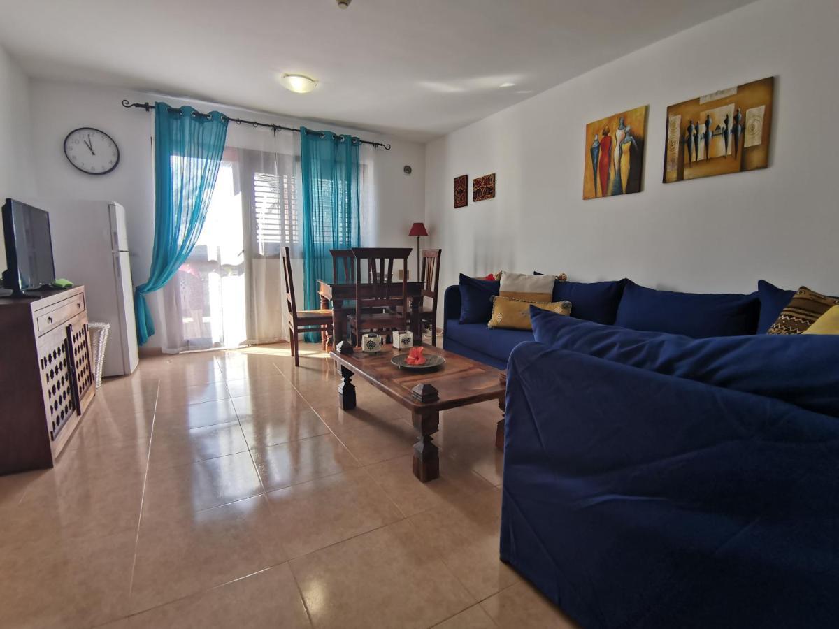 Appartamento Spagnolo Oasis Tamarindo Corralejo Luaran gambar