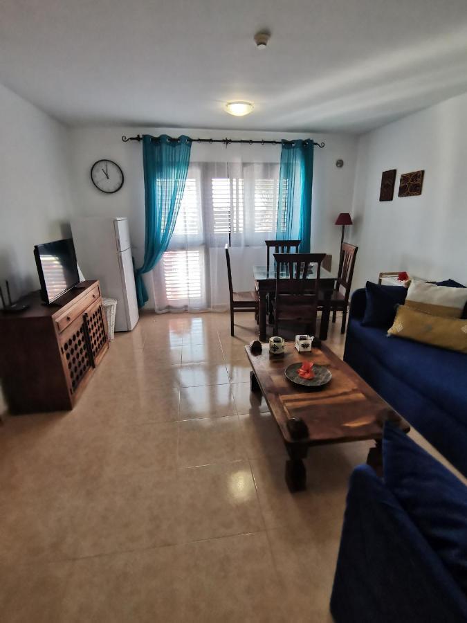 Appartamento Spagnolo Oasis Tamarindo Corralejo Luaran gambar