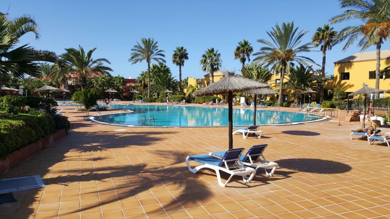 Appartamento Spagnolo Oasis Tamarindo Corralejo Luaran gambar